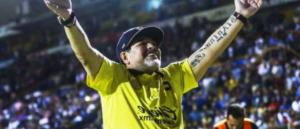 El video de Fin de Año de Maradona: "Quiero que Argentina coma"