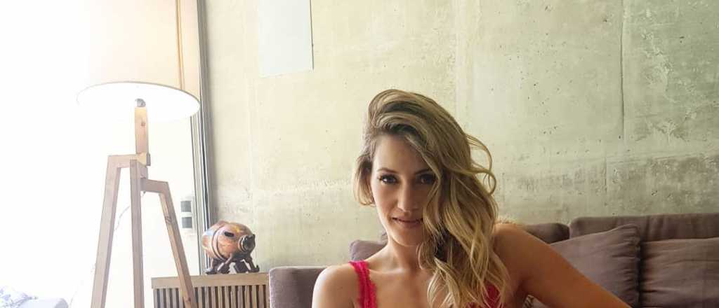 Mica Viciconte arm&oacute; el cuarto de las hijas de Cubero y provoc&oacute; con una foto