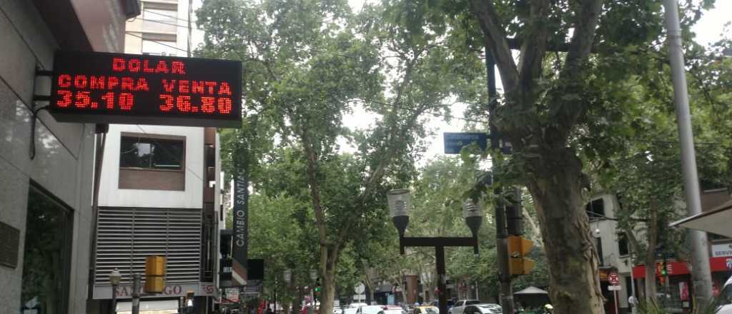 Dólar hoy: se mantiene en Mendoza, pero sube 40 centavos en Buenos Aires