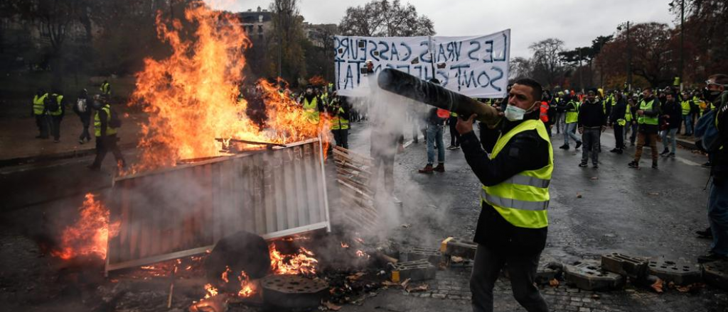 Francia, el país que juzga a los "piqueteros" por destrozos públicos