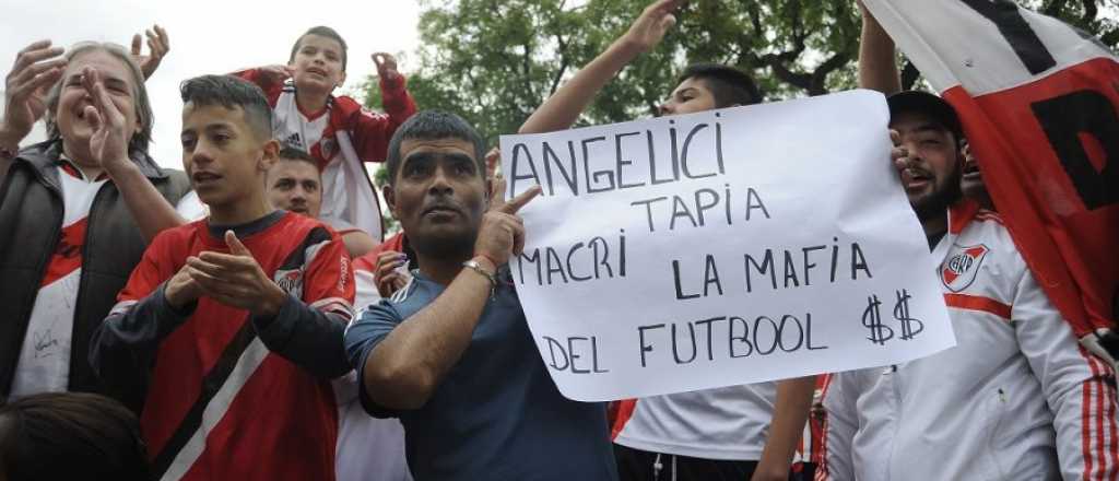 Vergüenza en la Libertadores: la culpa no es solo de los barrabravas