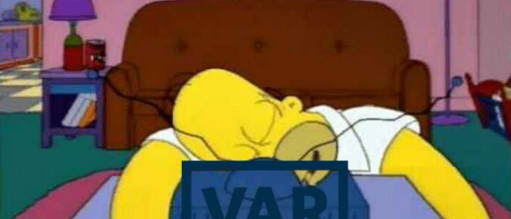 River perdi&oacute; con el Al Ain y hay memes