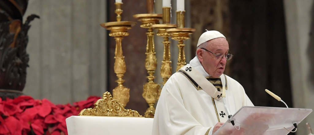 El papa Francisco pidió rezar para que controlen el fuego en Amazonas