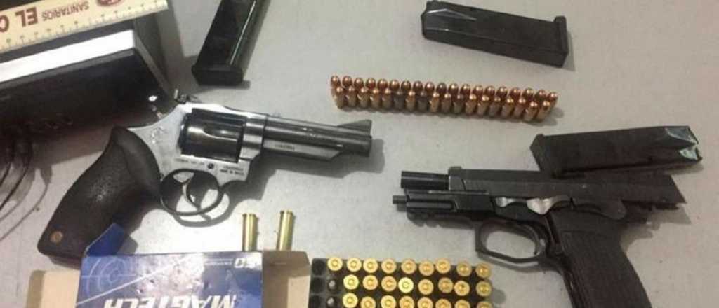 Video: un hombre festej&oacute; A&ntilde;o Nuevo a los tiros en Lan&uacute;s