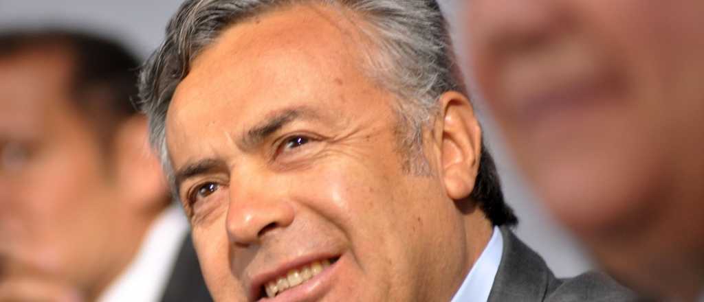 Cornejo asegur&oacute; que la red de salud de Mendoza es superior a otras provincias