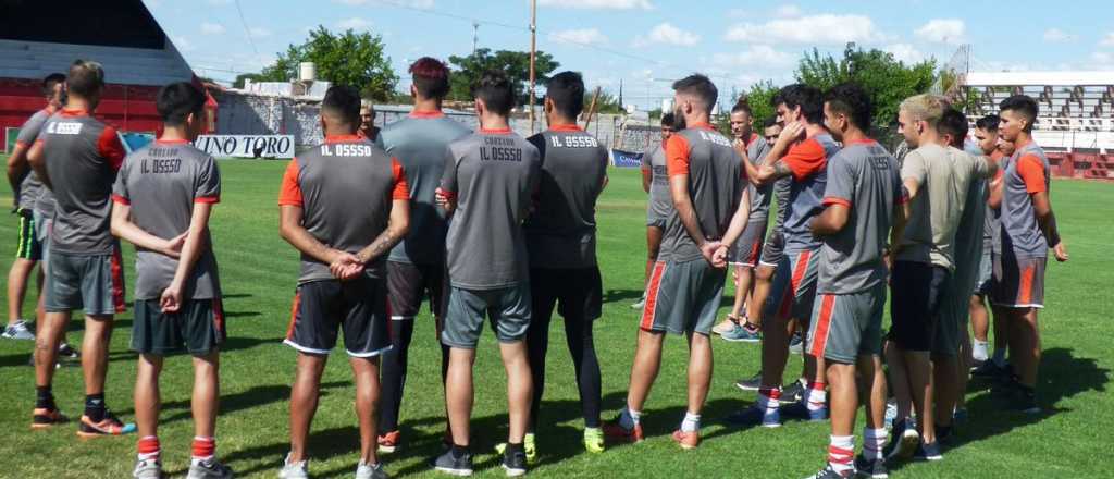 Maipú volvió a las prácticas sin su técnico y con dos caras nuevas