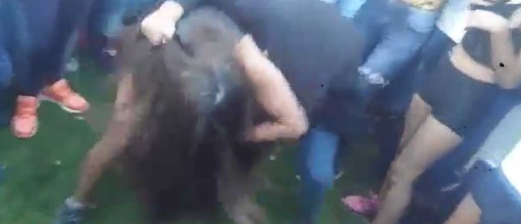 Video: feroz y encarnizada pelea de dos chicas sanjuaninas