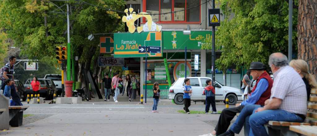 Comerciantes de Luján preocupados por el traslado del municipio