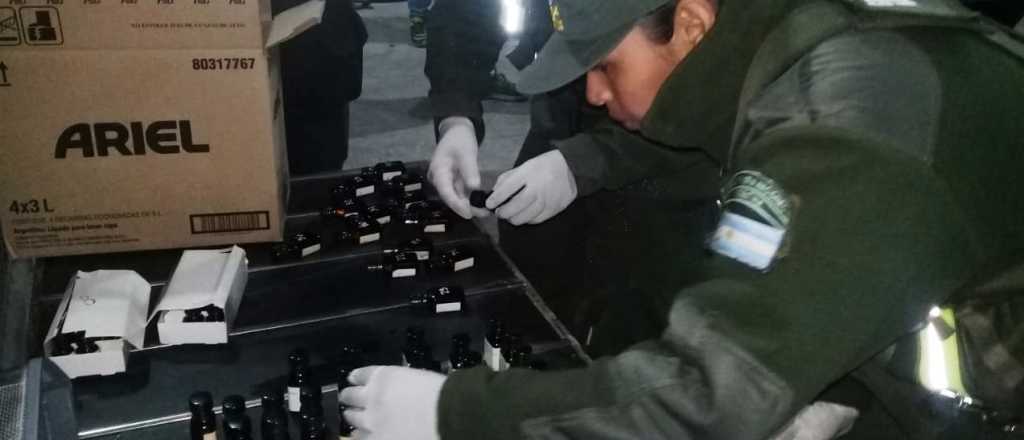 Un chileno que trató de ingresar a Mendoza con 109 frascos de droga