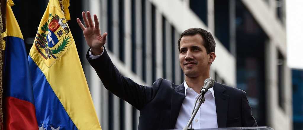 El agregado militar de Venezuela en EEUU anunció su apoyo a Guaidó