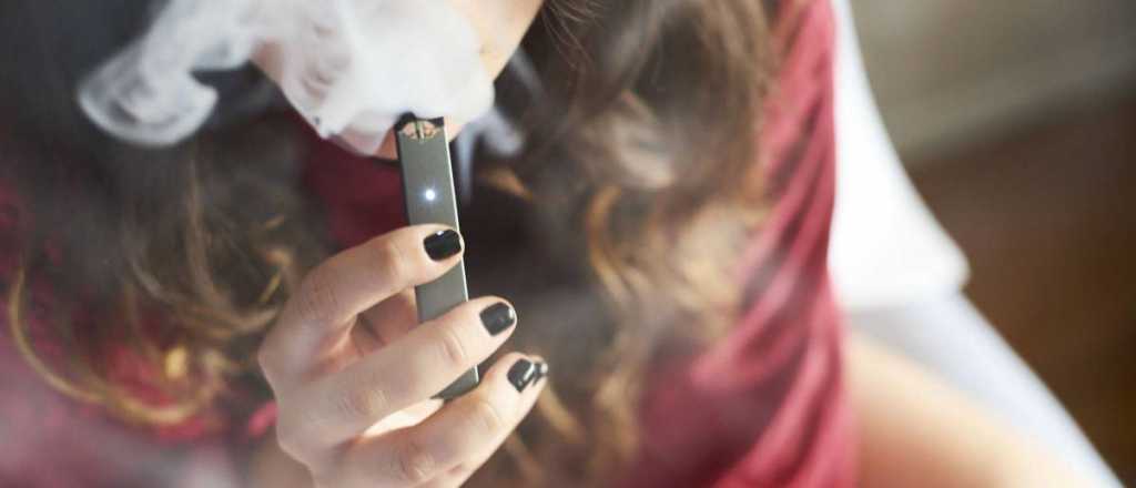 "Vaperar": la peligrosa moda entre los j&oacute;venes argentinos