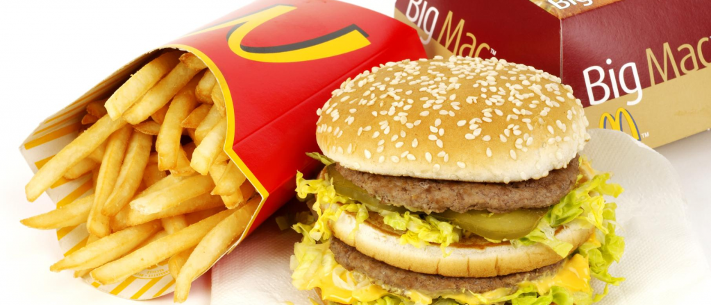 Según el "índice McDonalds", el dólar cayó 20% en los últimos diez meses