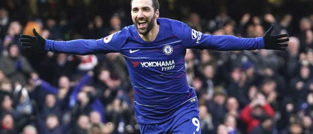 Higua&iacute;n rompi&oacute; la sequ&iacute;a en Chelsea y convirti&oacute; sus primeros dos goles