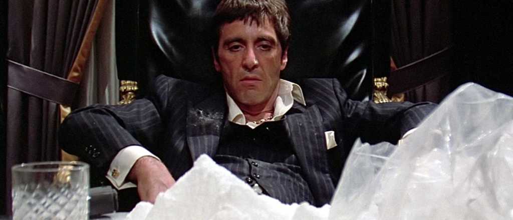 Reinventan la inc&oacute;nica pel&iacute;cula Scarface con 636 videos