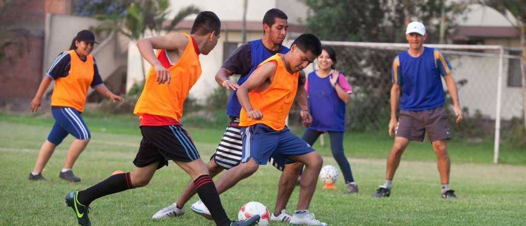El Gobierno aclar&oacute; que no se pueden hacer torneos deportivos en Mendoza