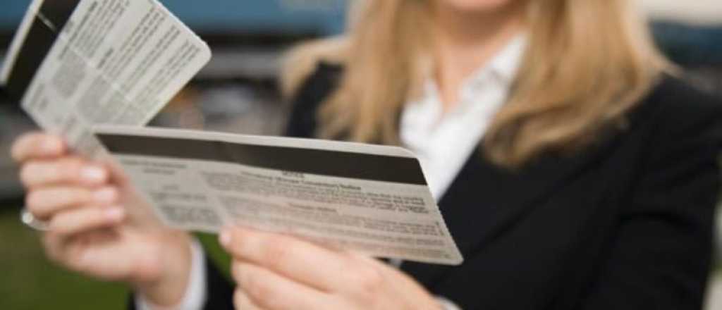 Consejos para ahorrar 30% en los pasajes a&eacute;reos