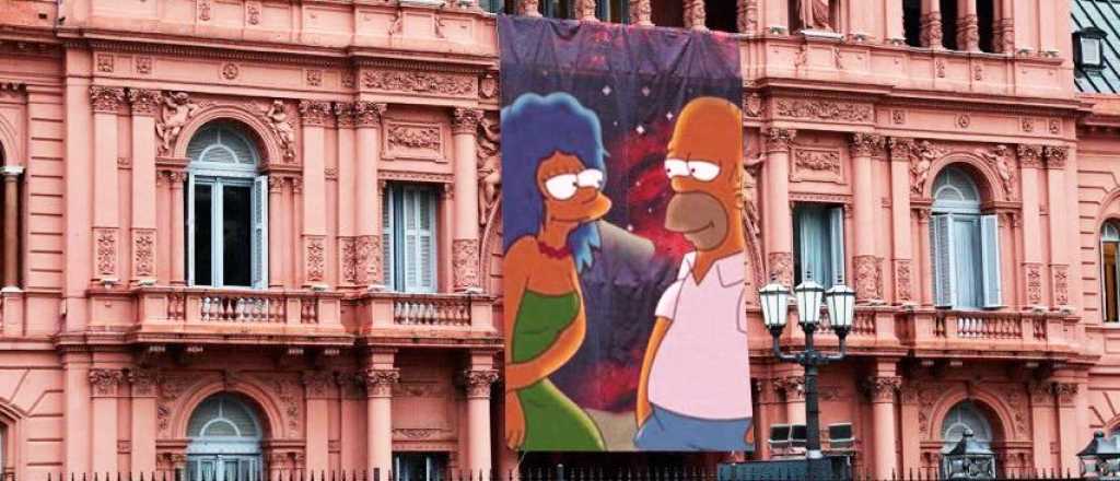 Los memes del cartel de San Valentín que colgaron en Casa Rosada 