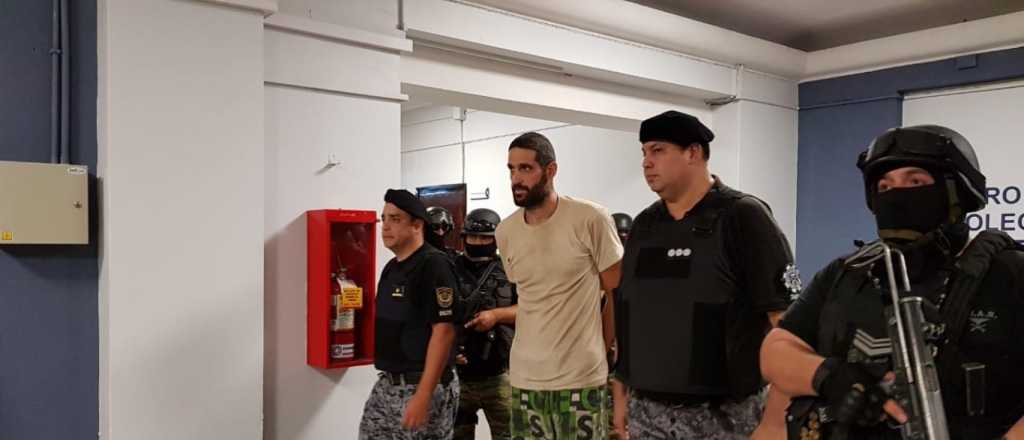 Prisi&oacute;n preventiva para Gil Pereg: entr&oacute; maullando a Tribunales