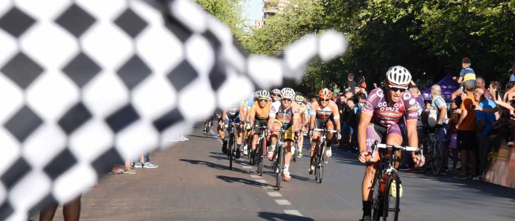 Tránsito intenso en alta montaña por Vuelta Ciclista y encuentro de motoqueros