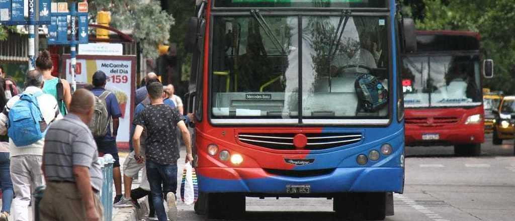 Los micros en Mendoza podrán llevar más pasajeros