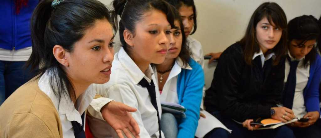 Violencia de G&eacute;nero: escuelas capacitar&aacute;n a docentes, alumnos y padres