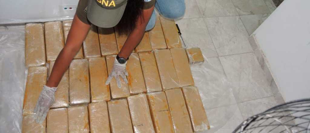 Secuestraron m&aacute;s de 80 kilos de droga en Guaymall&eacute;n
