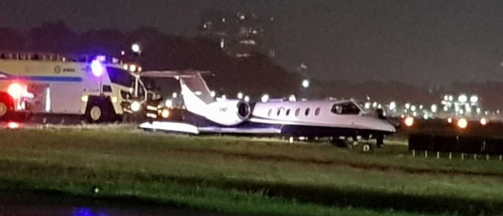 Se despistó un avión sanitario en Aeroparque