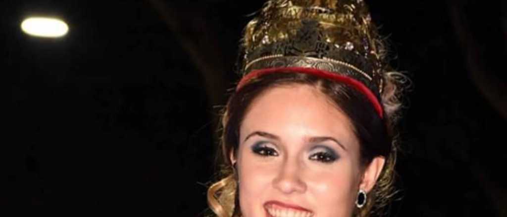 &nbsp;Repiti&oacute; en el Carrusel: la reina de Guaymall&eacute;n cant&oacute; a capela y fren&oacute; el desfile