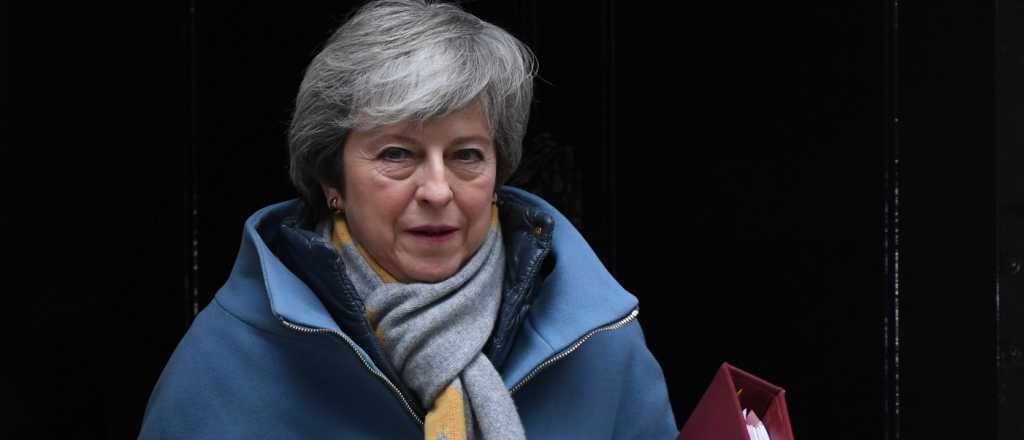 El Parlamento británico rechazó el brexit sin acuerdo previo