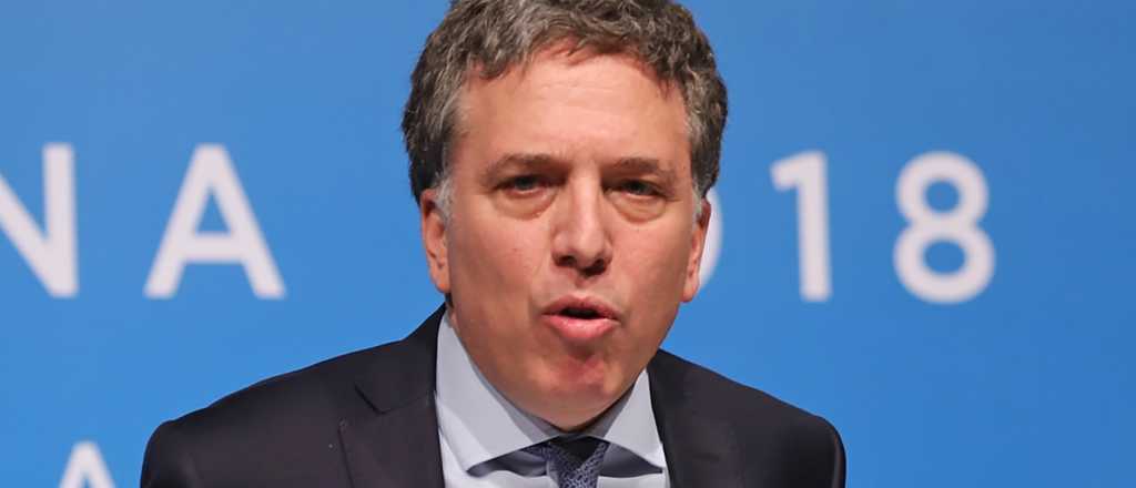 Según Dujovne, "lo peor de la crisis ya pasó"