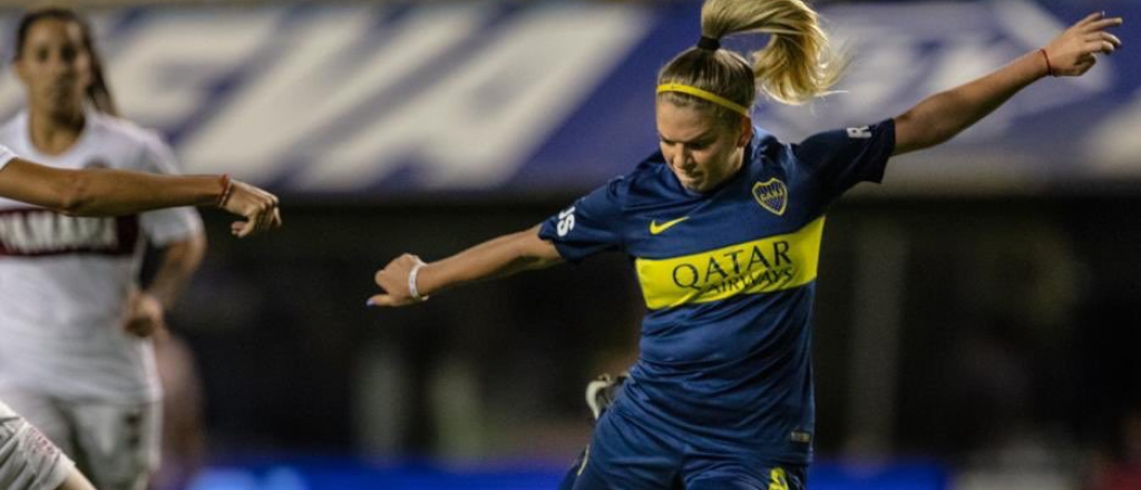 Firmaron un acuerdo para profesionalizar el fútbol femenino