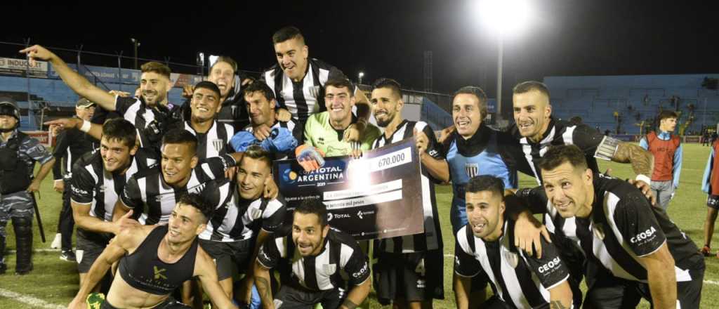 Gimnasia meti&oacute; el batacazo y elimin&oacute; a Aldosivi