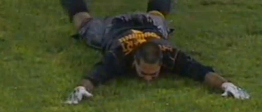 A 23 años de la obra maestra de Chilavert: reviví el golazo a Burgos