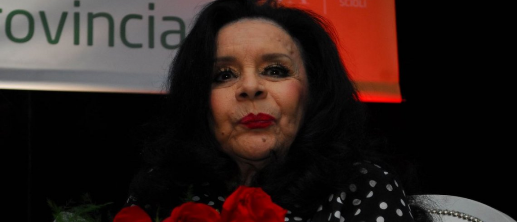 La Coca Sarli se cayó, se quebró la cadera y está en terapia intensiva