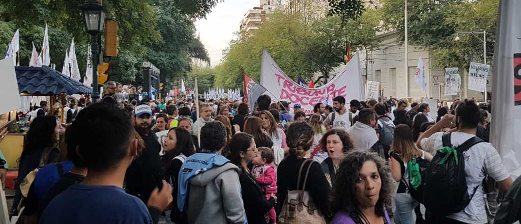 Docentes mendocinos contra el &Iacute;tem Aula a 3 a&ntilde;os de la puesta en marcha
