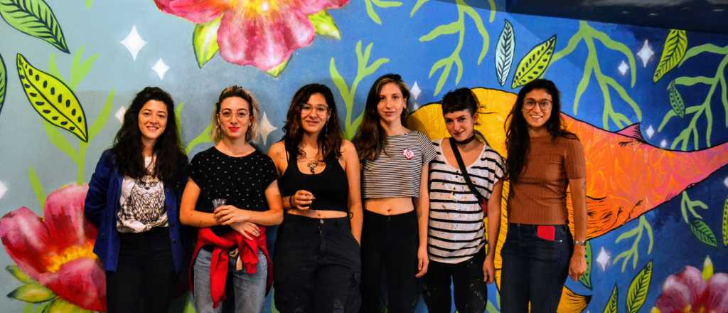 Meteora: mujeres artistas intervinieron el teatro Selectro