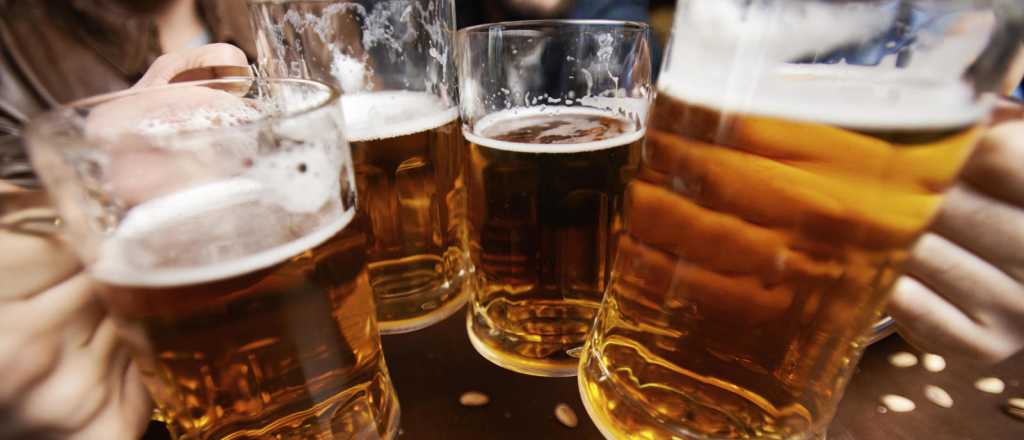 Prohíben la venta de tres marcas de cerveza importadas 