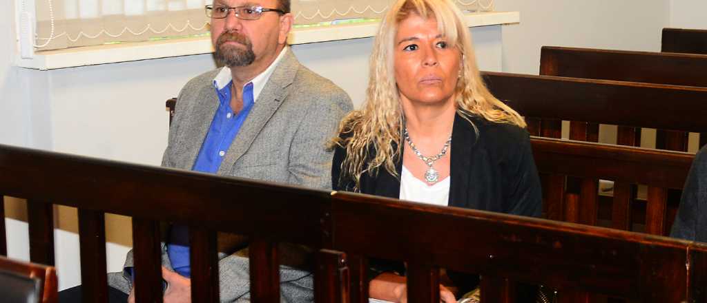 Elevaron a juicio penal a Lobos y su esposa por enriquecimiento ilícito