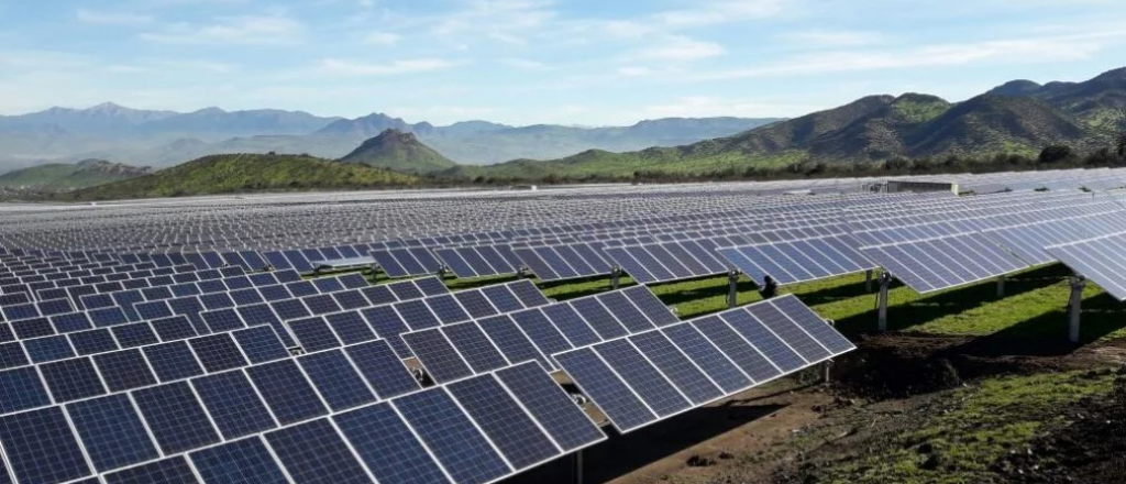 Construyen un nuevo parque solar en Santa Rosa