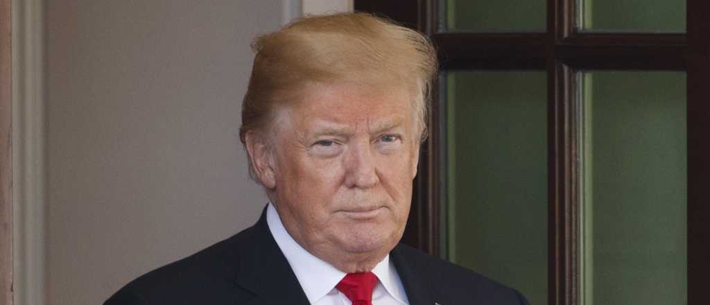 Trump habla de "traición" y advierte por el juicio político en su contra