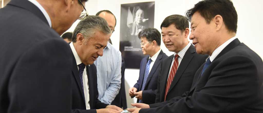 Mendoza firmó convenio con una empresa china de energías sustentables