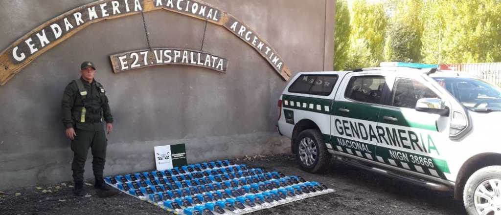 Uspallata: secuestraron cien celulares de contrabando en dos camiones