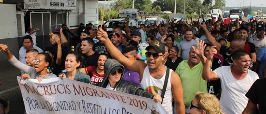 Trump amenaz&oacute; con enviar tropas si no se termina la caravana de migrantes