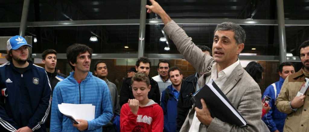 José Mansur durísimo contra los jugadores: "Juegan por la plata"