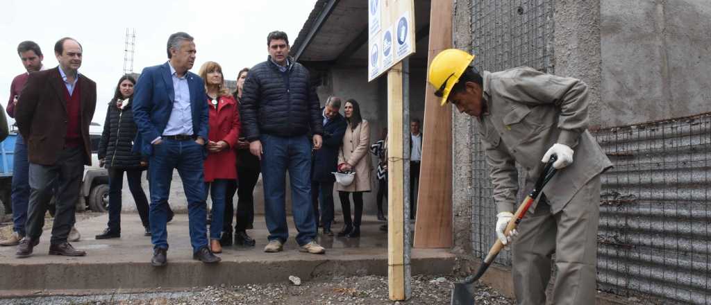 Cornejo y Kerchner recorrieron las obras del futuro hospital de Luján