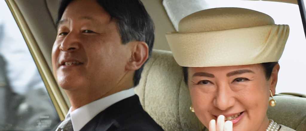 Tras una histórica abdicación, Japón tiene nuevo emperador