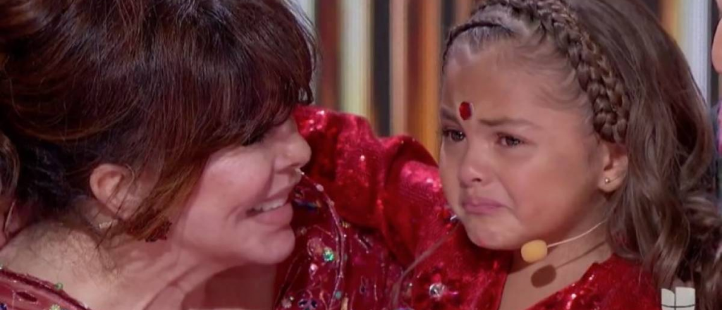 Verónica Castro recibió una emocionante sorpresa de su nieta