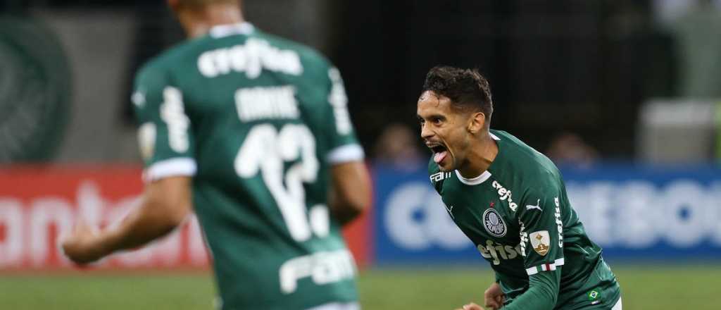 Pánico y vómitos: Palmeiras no pudo aterrizar en Mendoza culpa del Zonda