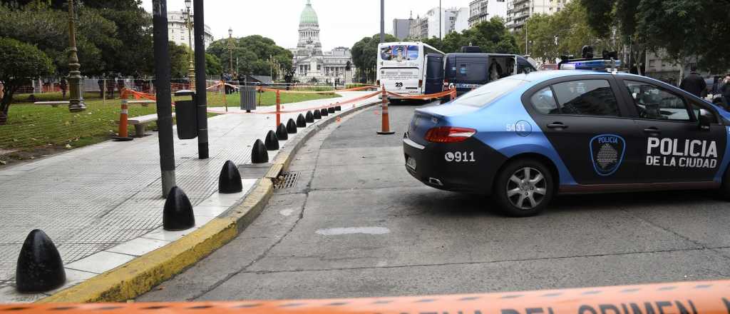 Ataque a Yadón y Olivares: así dejaban el auto los sospechosos
