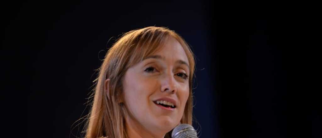 Fernández Sagasti pidió cumplir con el contrato de Cristina